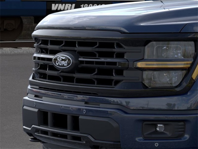 2025 Ford F-150 XLT photo 7