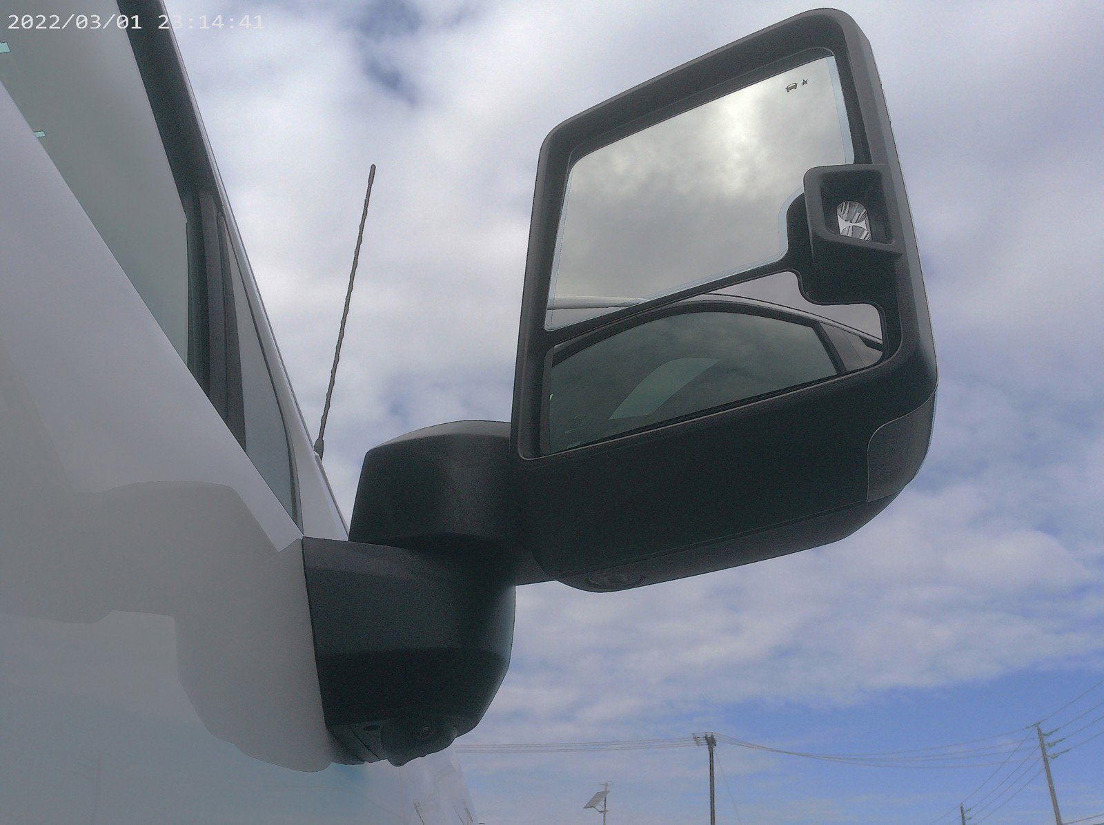 2025 Chevrolet Silverado 3500HD High Country photo 16