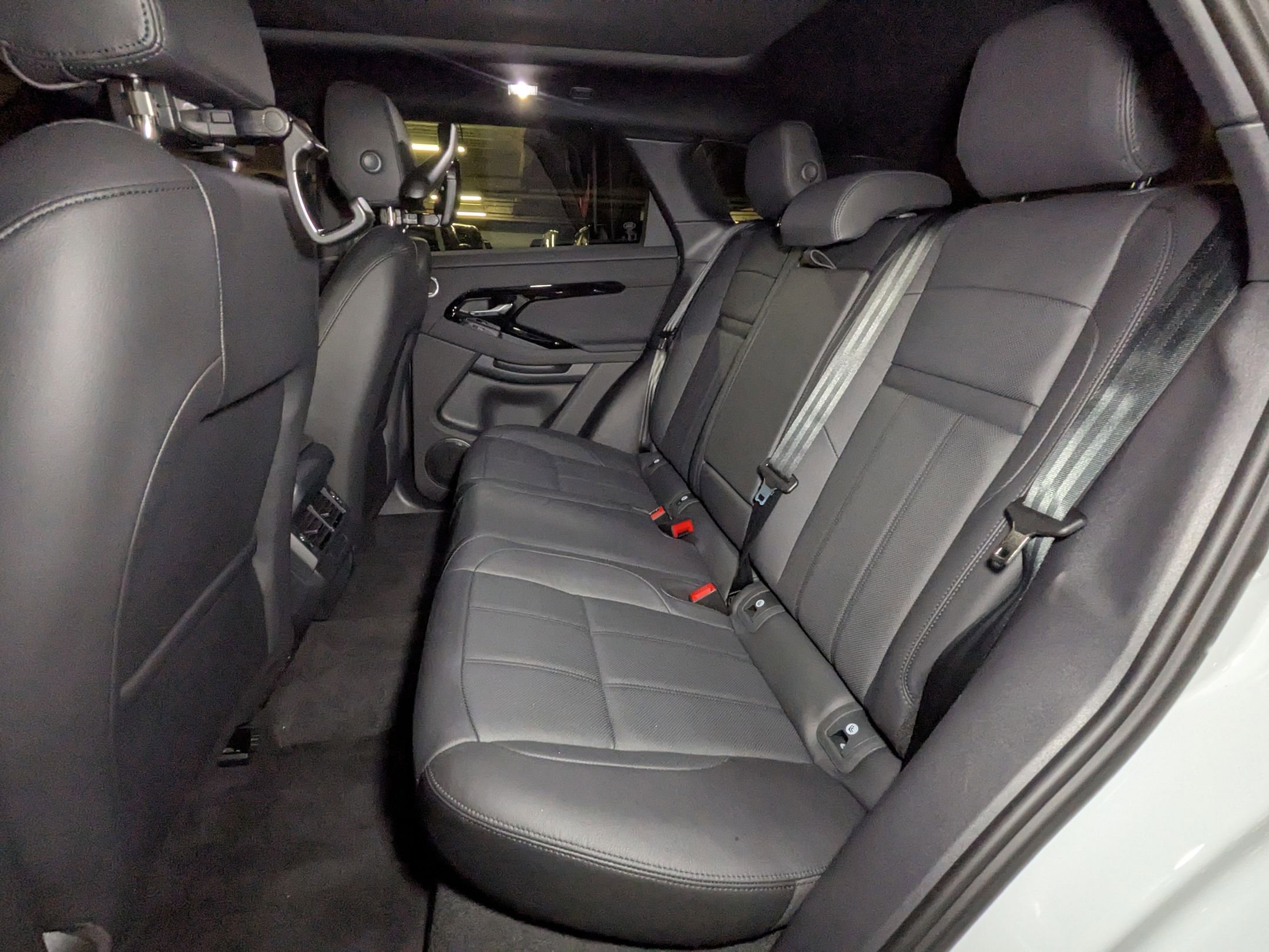 2026 Land Rover Range Rover Evoque S photo 16