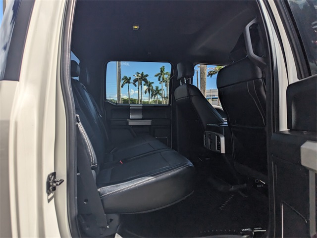 2015 Ford F-150 Lariat photo 14