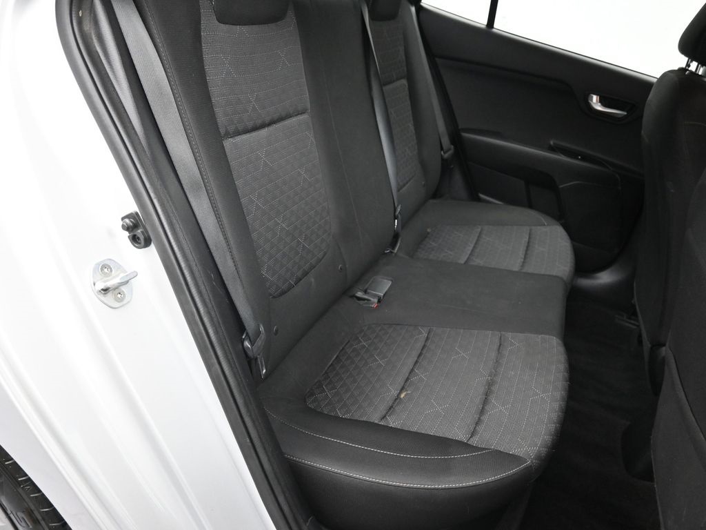 2020 Kia Rio LX photo 27