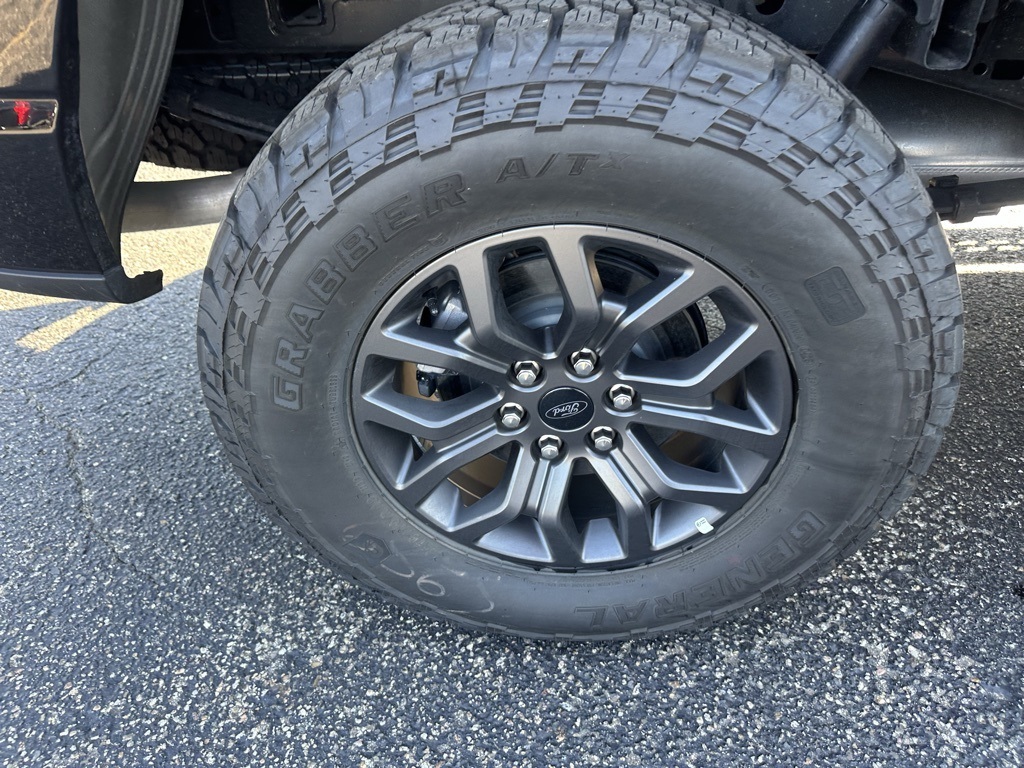 2025 Ford F-150 Tremor photo 28
