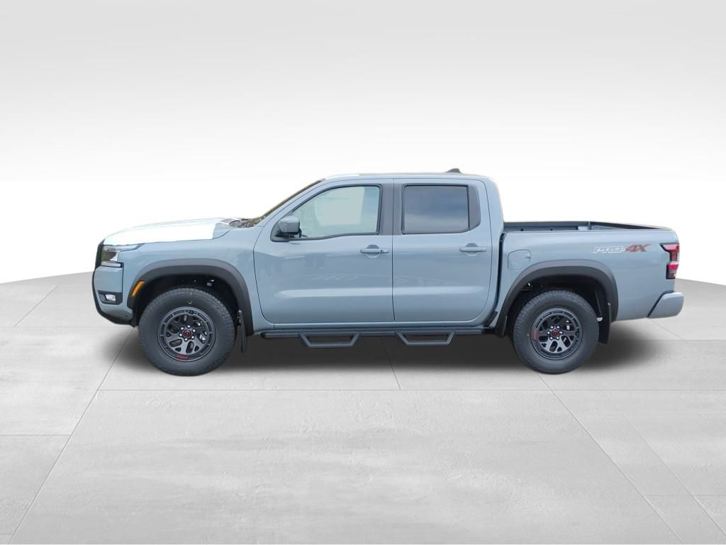 2025 Nissan Frontier PRO-4X photo 3