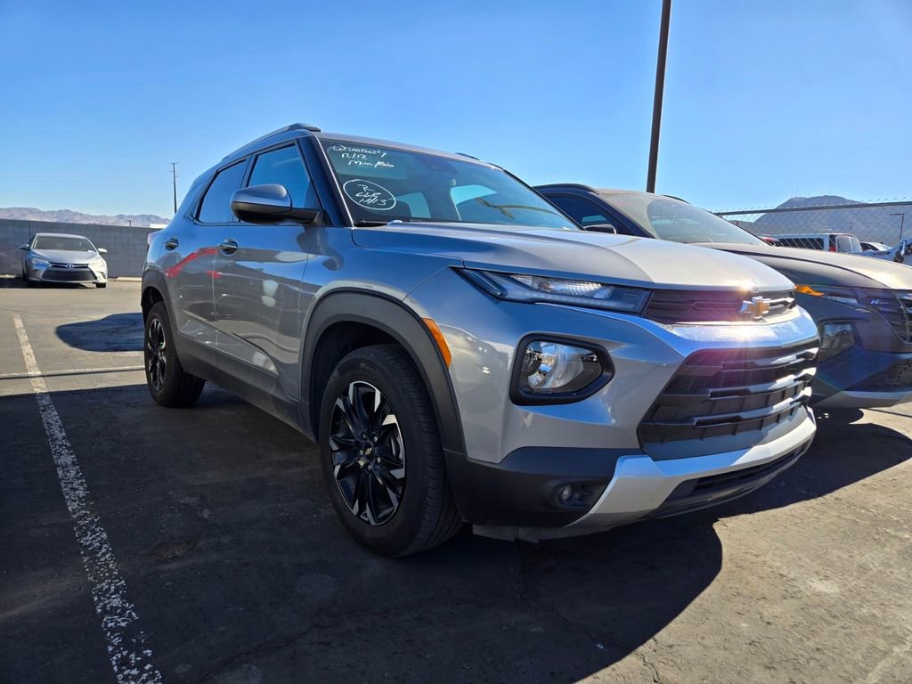 2023 Chevrolet TrailBlazer LT's photo