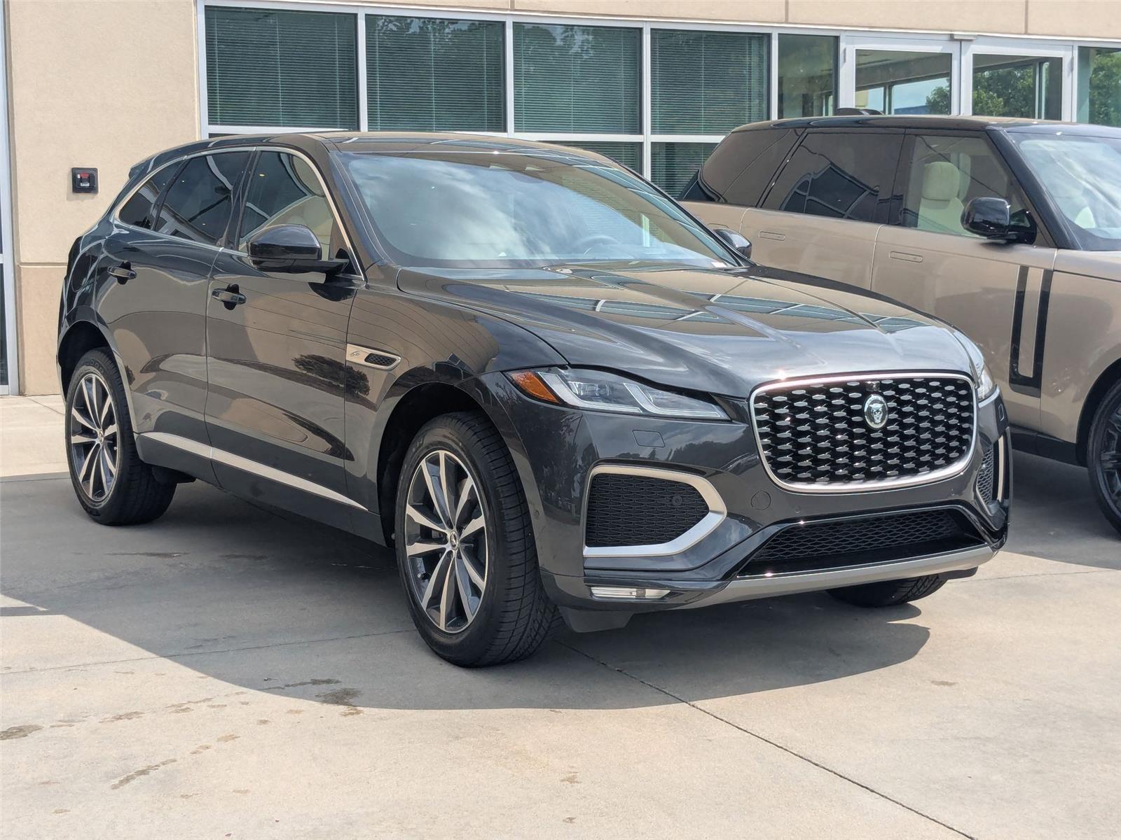 2026 Jaguar F-PACE P250 R-Dynamic S photo 3