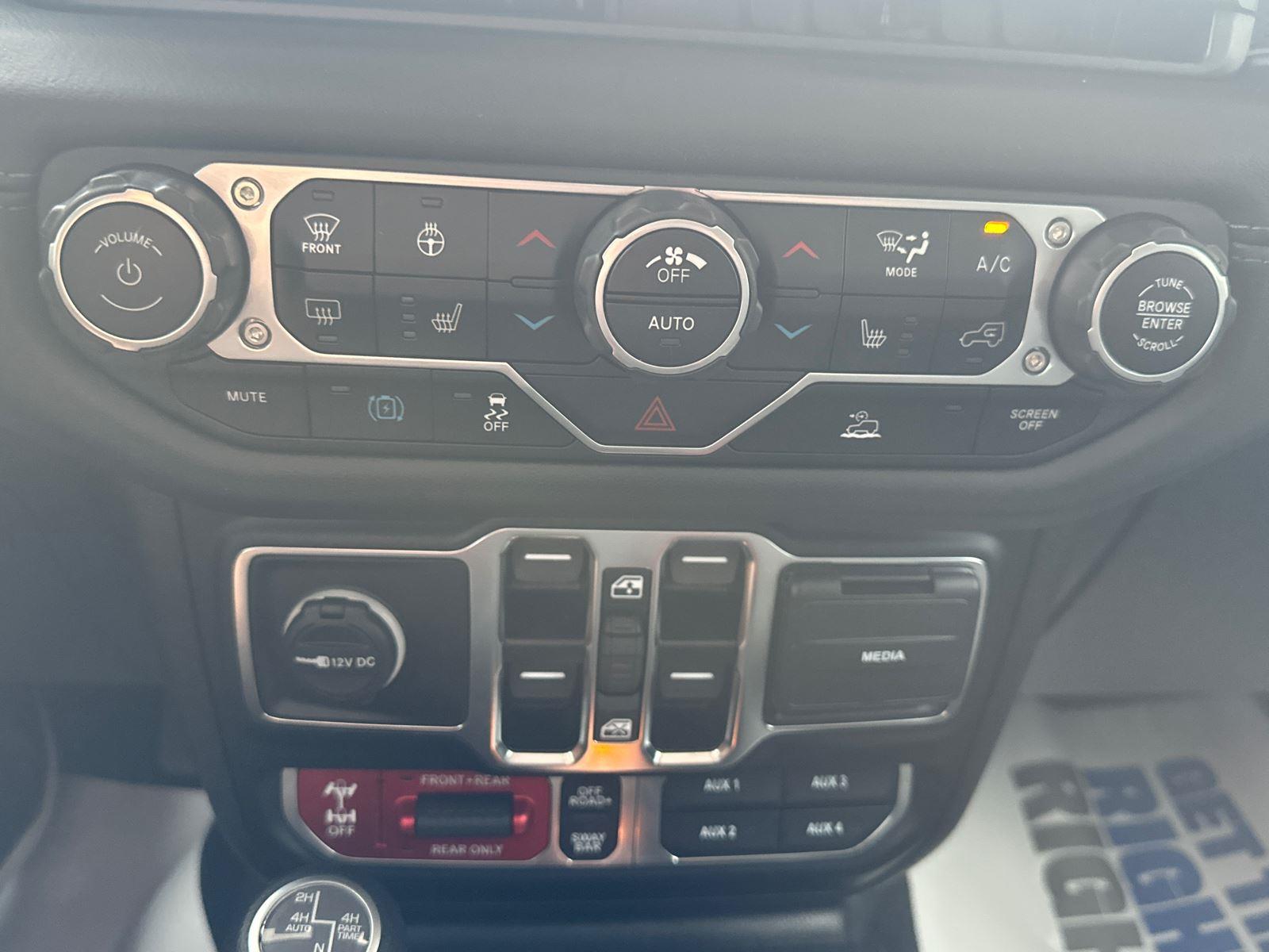 2024 Jeep Wrangler 4xe Rubicon photo 20
