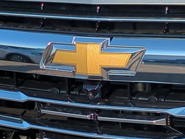 2026 Chevrolet Suburban Premier photo 26