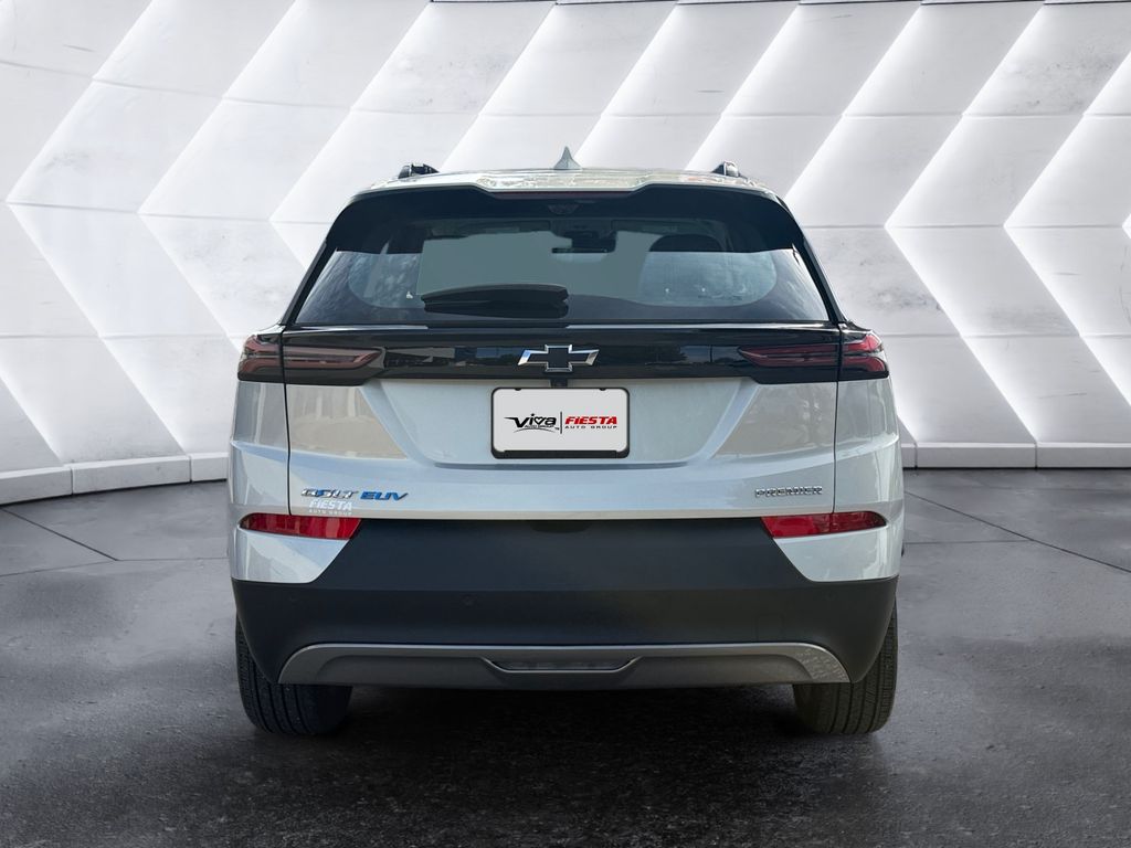 2022 Chevrolet Bolt EUV Premier photo 5