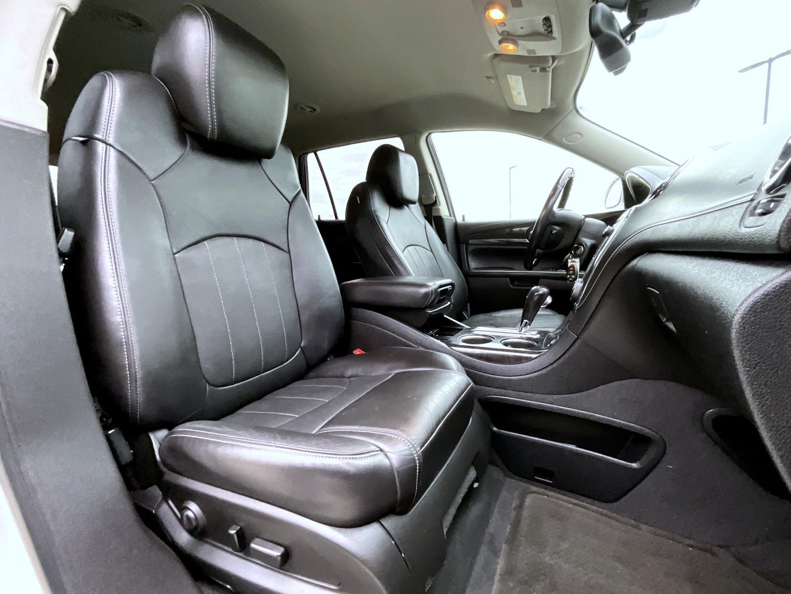 2017 Buick Enclave Premium photo 15