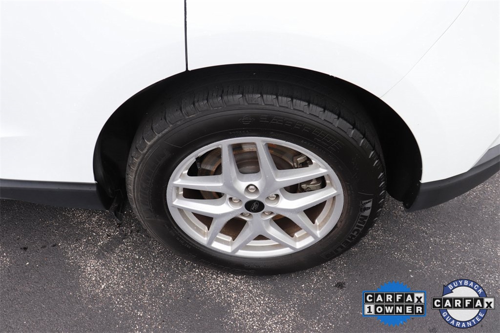 2023 Ford Edge SEL photo 8