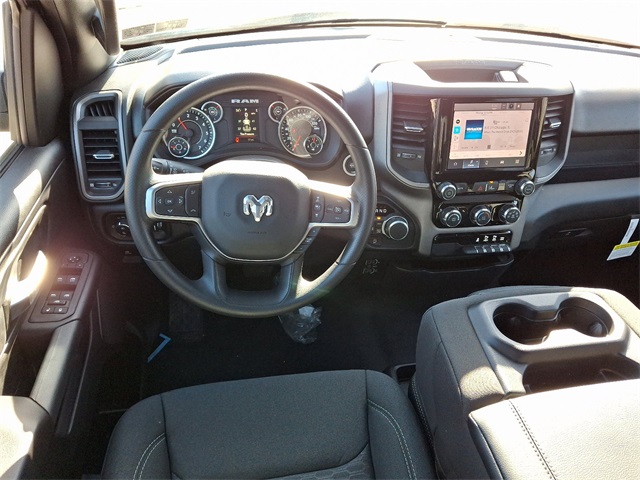 2025 Ram 1500 Tradesman photo 6