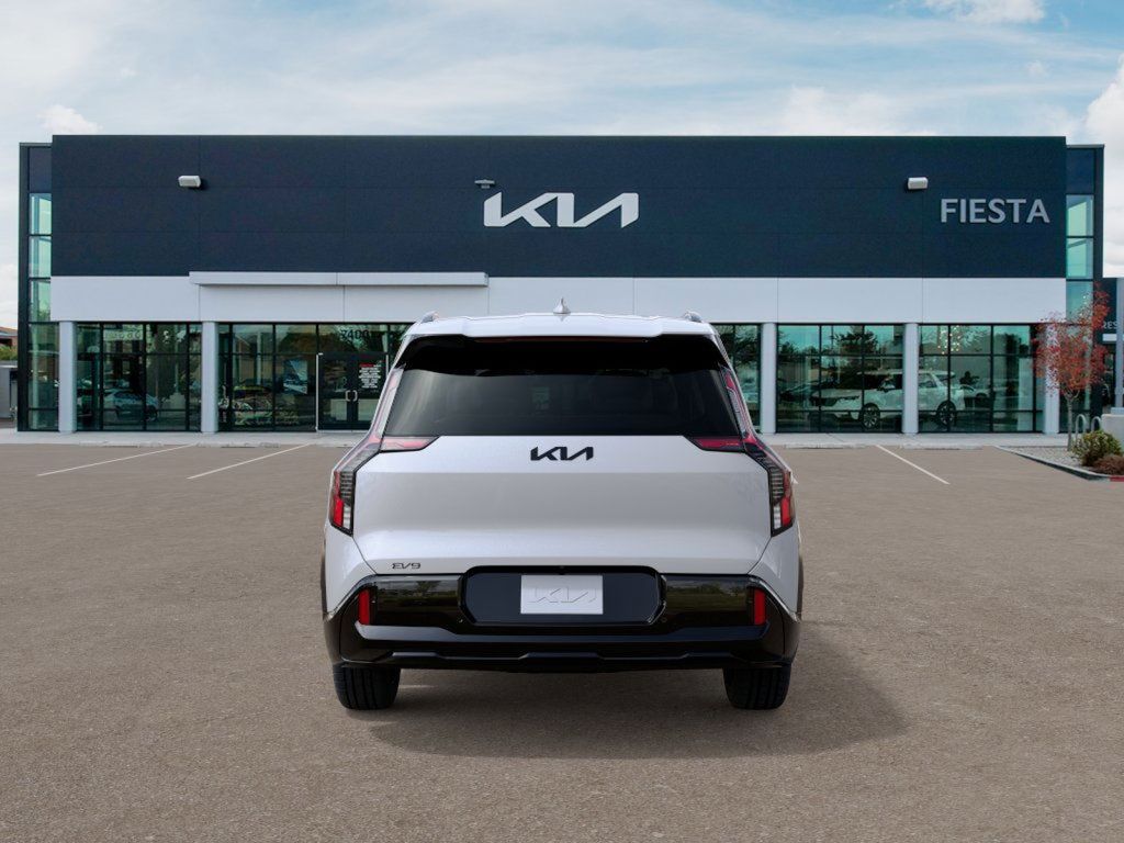 2026 Kia EV9 Land photo 3