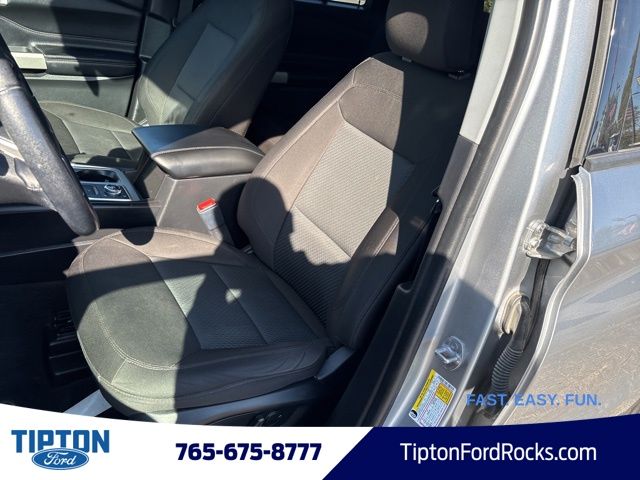 2022 Ford Explorer XLT photo 4