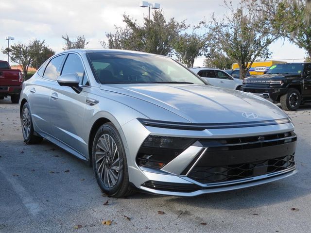 2025 Hyundai Sonata Hybrid Limited's photo