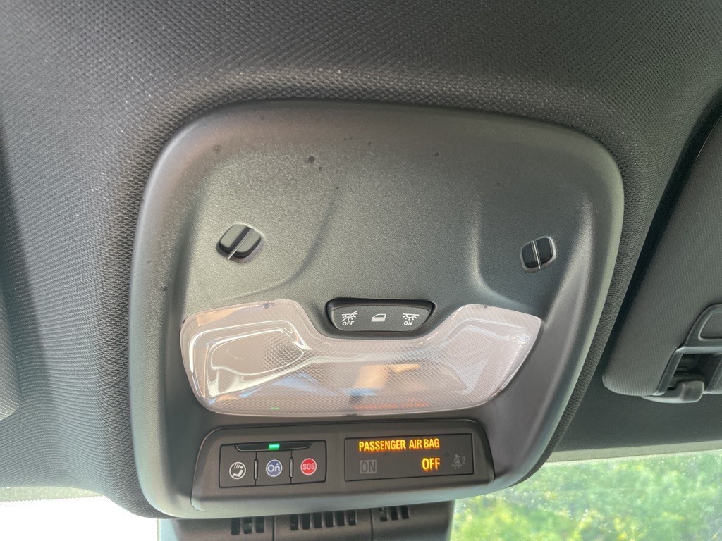 2024 Chevrolet Colorado Work Truck photo 12