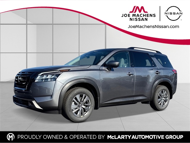 2025 Nissan Pathfinder SV's photo