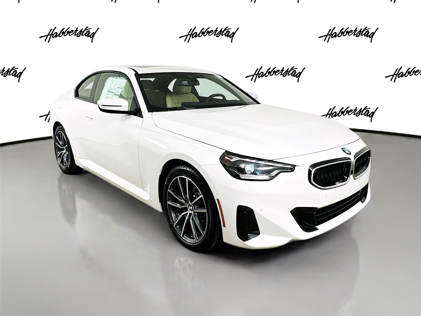 2025 Bmw 230i xDrive photo 3