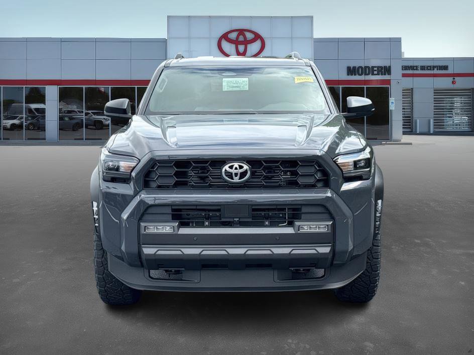 2025 Toyota 4Runner TRD Off-Road photo 2