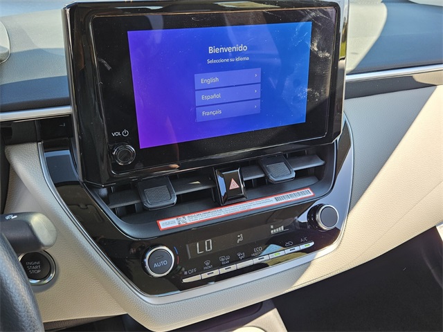 2025 Toyota Corolla LE photo 17