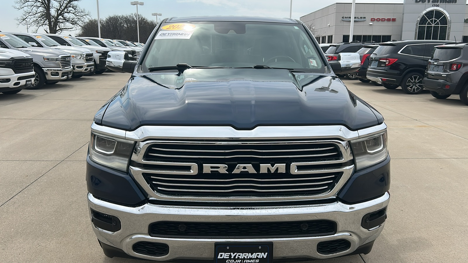2022 Ram 1500 Laramie photo 8