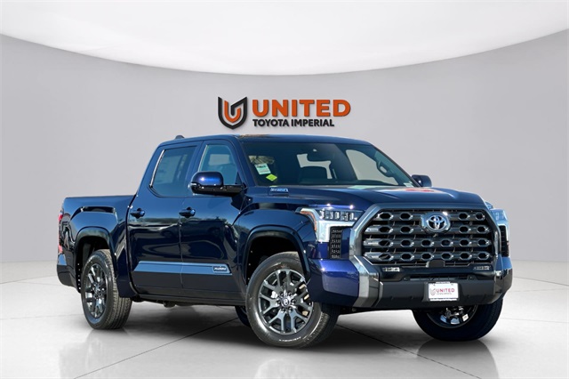 2026 Toyota Tundra Platinum's photo