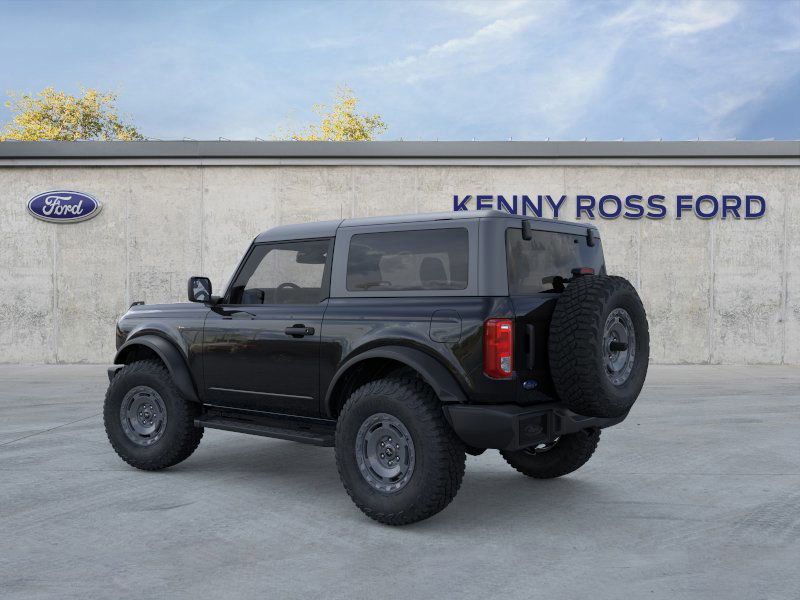 2025 Ford Bronco Base photo 4