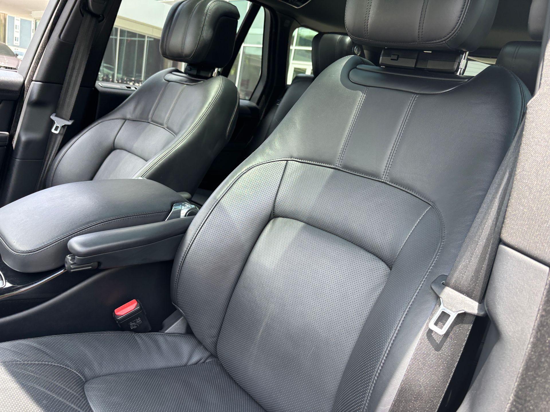 2022 Land Rover Range Rover HSE Westminster Edition photo 10