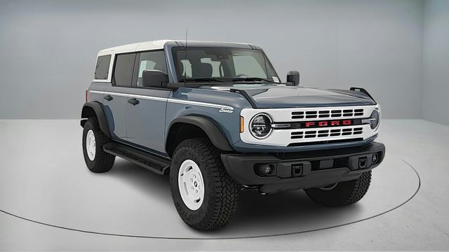 2025 Ford Bronco 4-Door Heritage Editon's photo