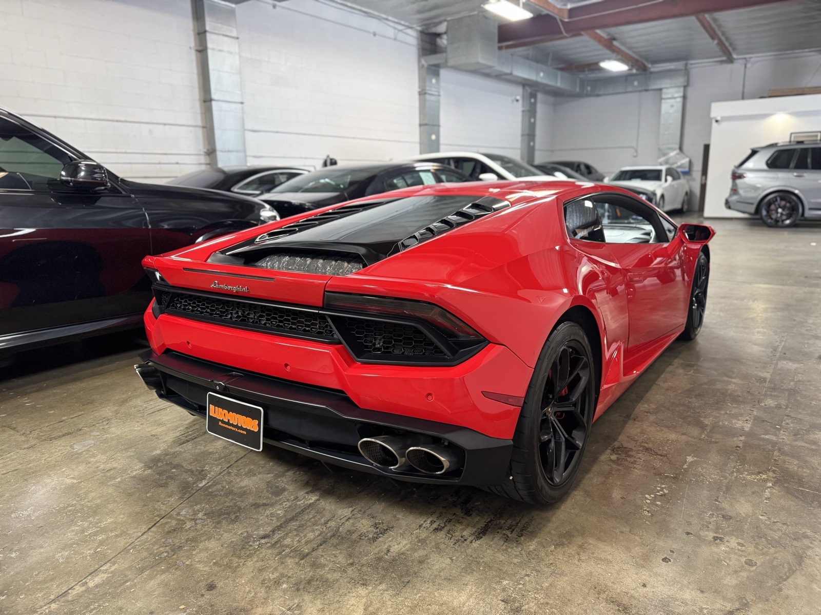 2019 Lamborghini Huracan photo 2