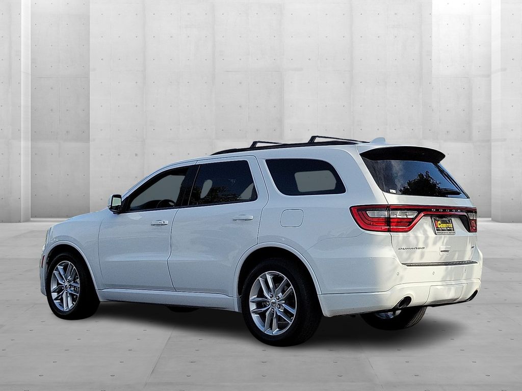 2022 Dodge Durango GT Plus photo 2