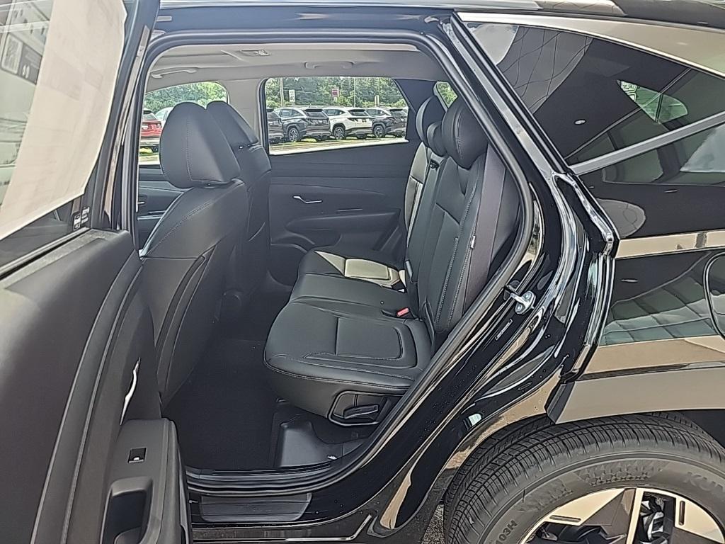 2025 Hyundai Tucson SEL Convenience photo 24