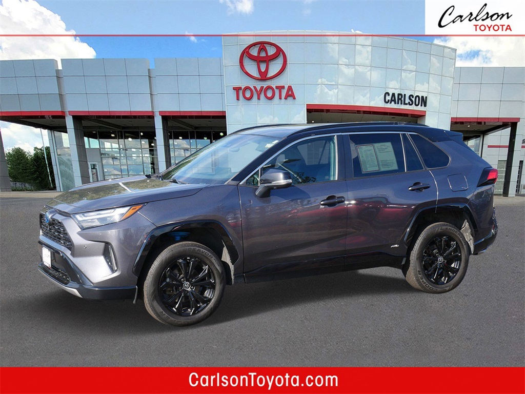 2023 Toyota RAV4 XSE's photo