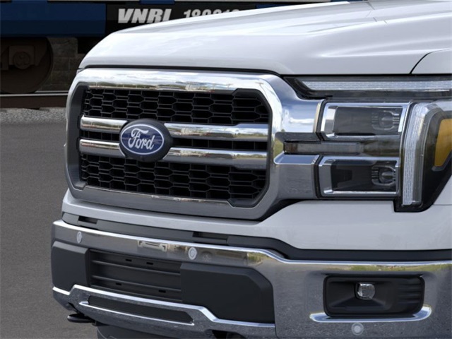 2025 Ford F-150 Lariat photo 13