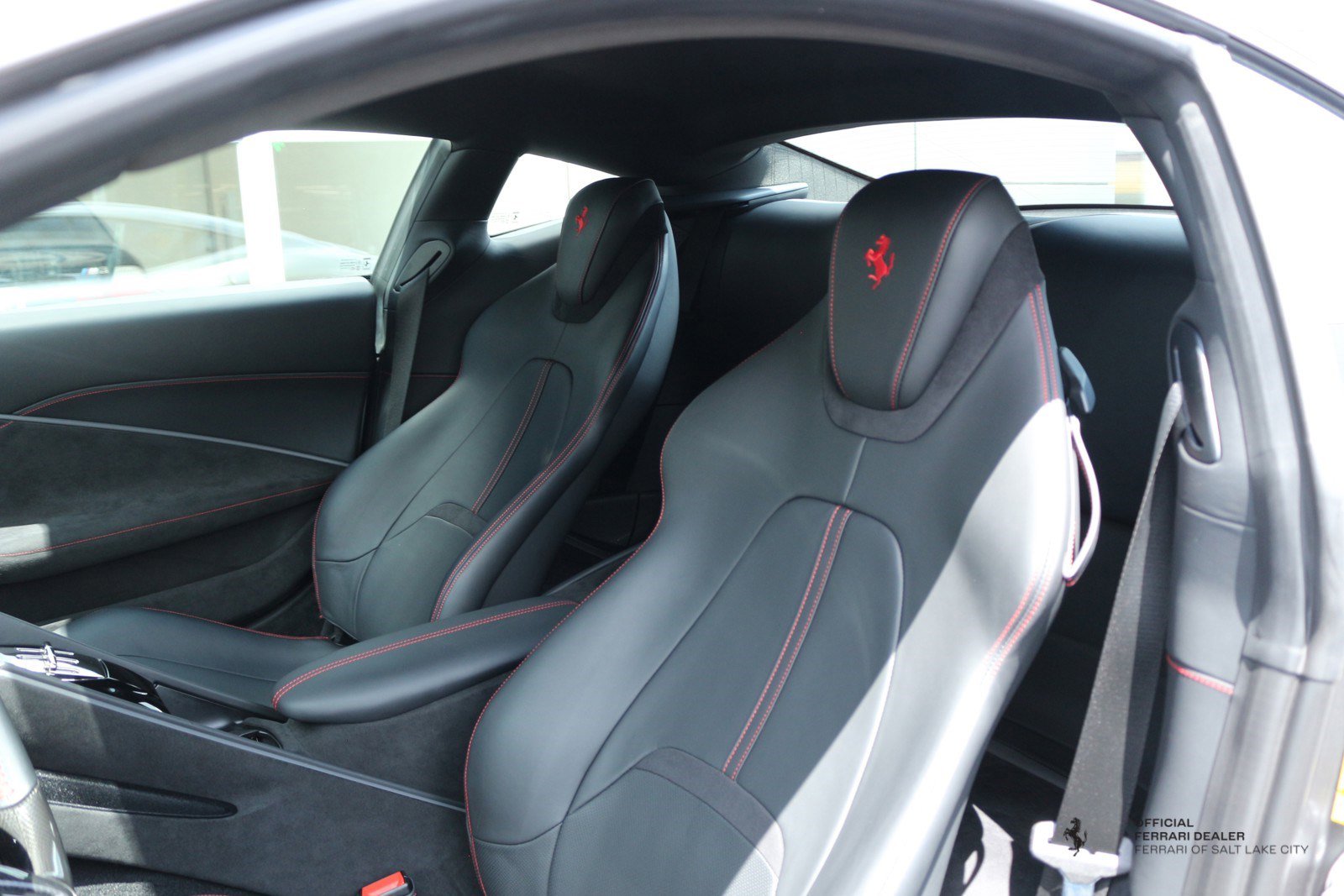 2022 Ferrari Roma photo 15