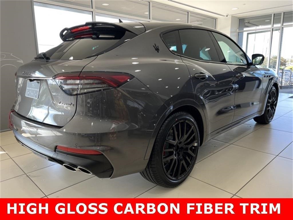 2024 Maserati Levante Modena photo 3