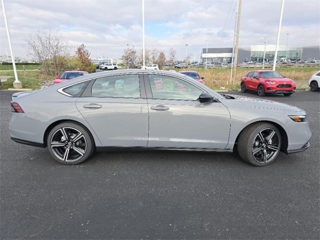 2025 Honda Accord Hybrid Sport photo 10