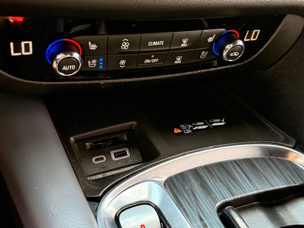 2024 Buick Enclave Premium photo 20