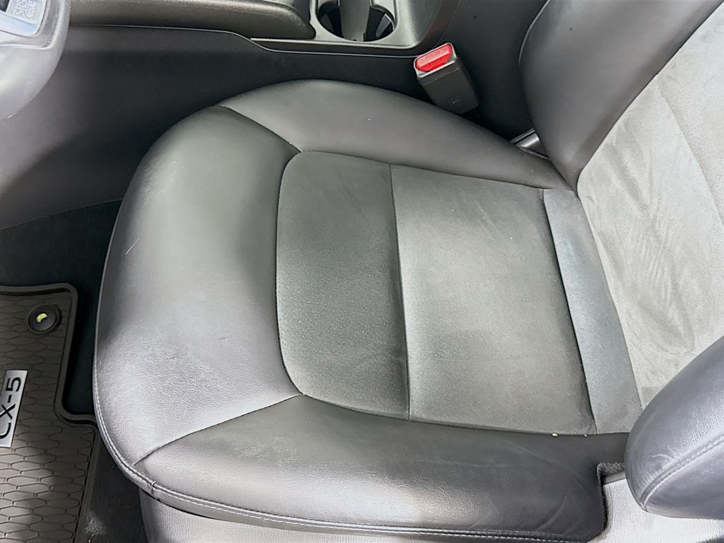 2023 Mazda CX-5 2.5 Select photo 18