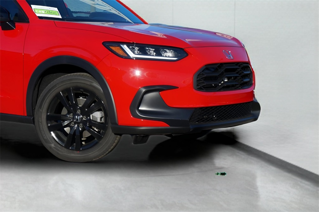 2026 Honda HR-V Sport photo 2