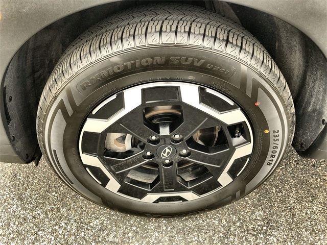 2024 Hyundai Santa Fe SEL photo 2