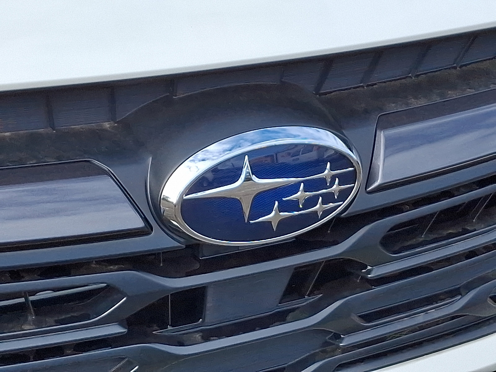 2025 Subaru Outback Premium photo 3