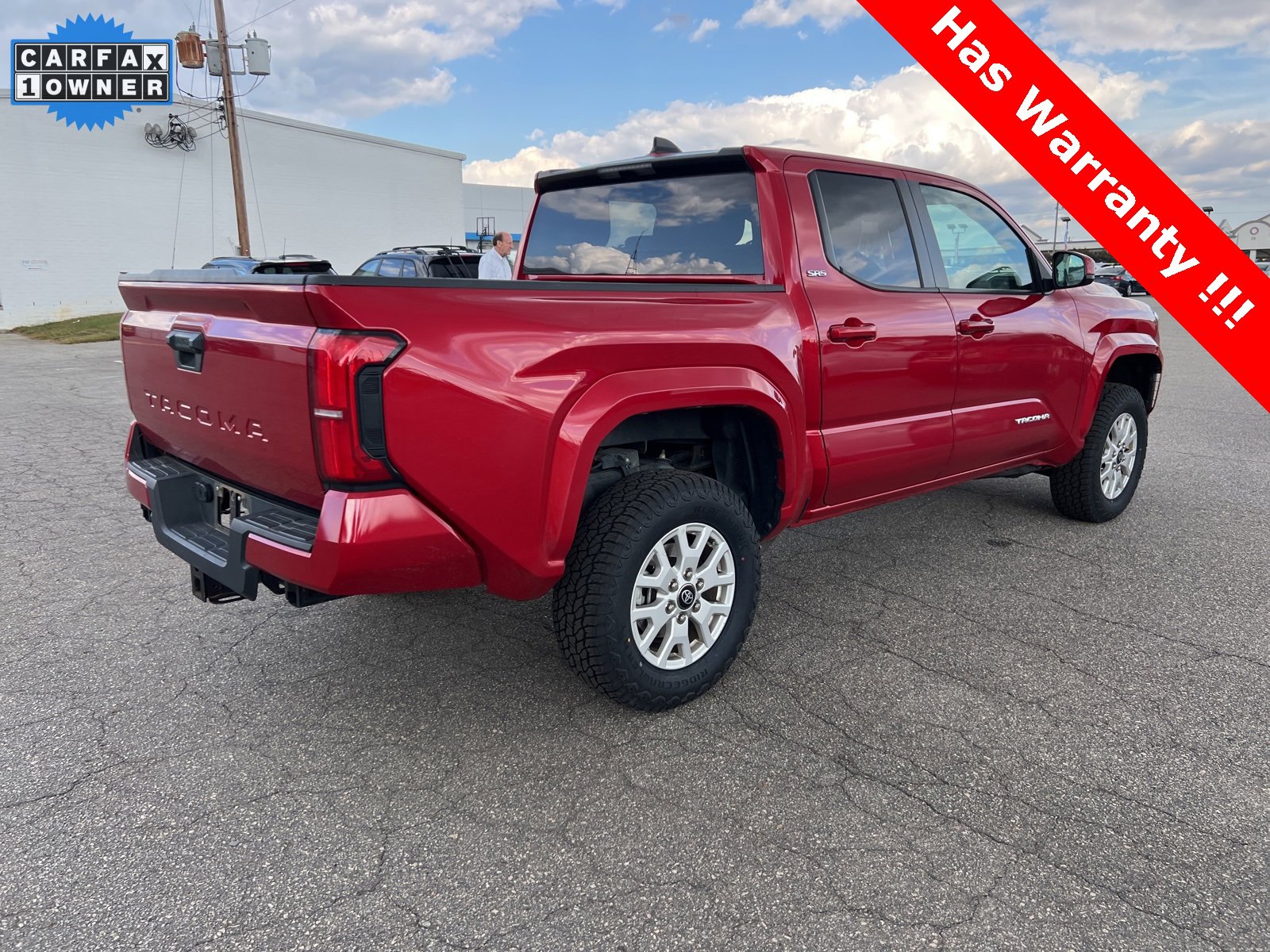 2024 Toyota Tacoma SR5 photo 5