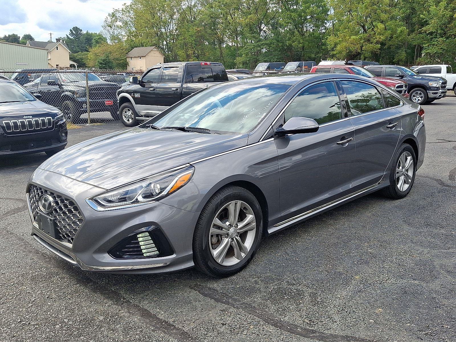 2018 Hyundai Sonata Sport photo 3