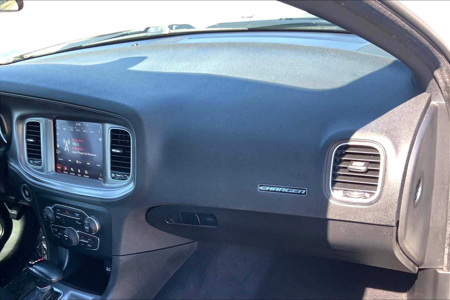 2023 Dodge Charger SXT photo 16