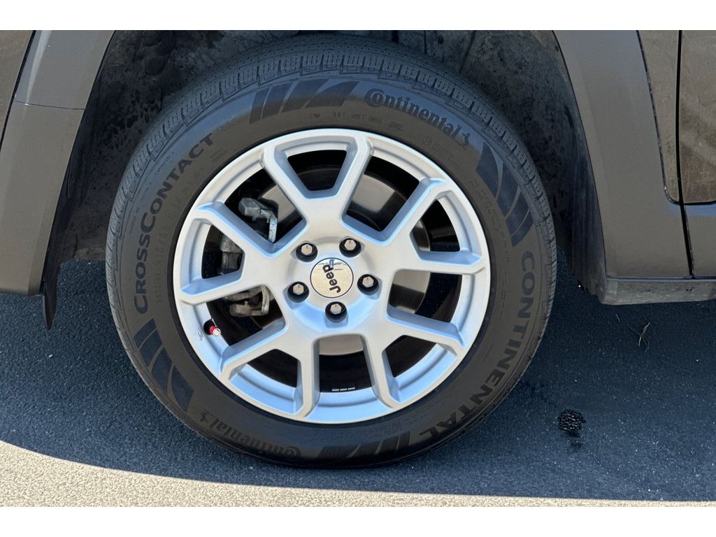 2022 Jeep Renegade Latitude photo 37