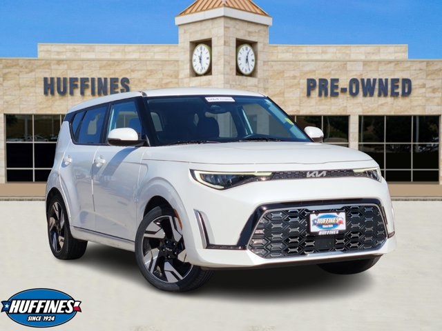 2025 Kia Soul GT-Line's photo