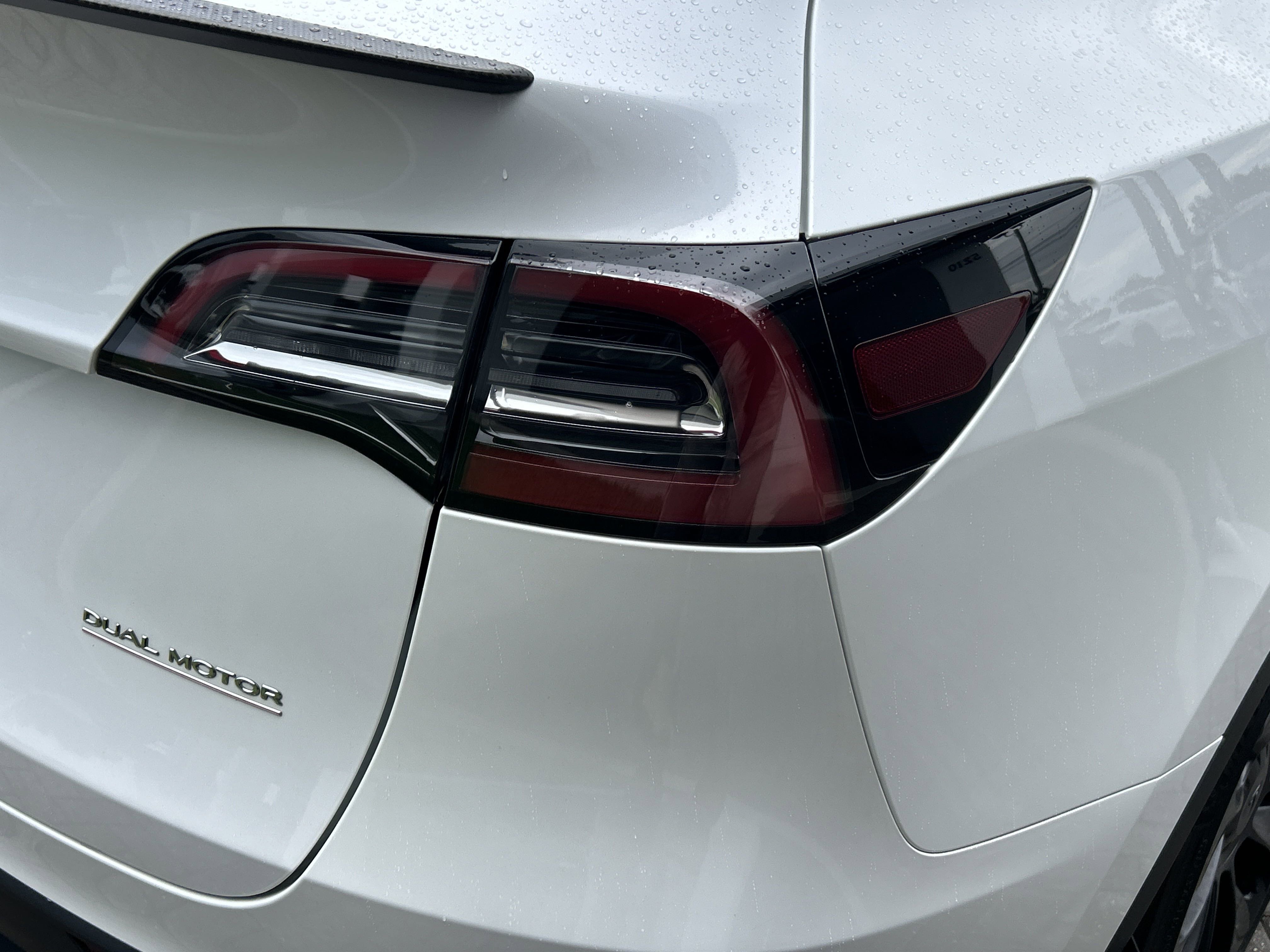 2023 Tesla Model Y Performance photo 3