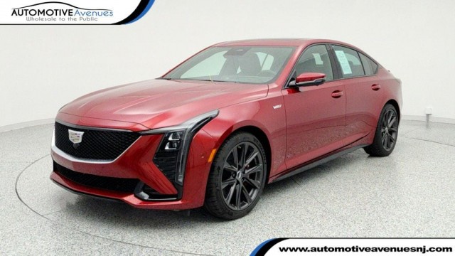 2025 Cadillac CT5 V-Series's photo
