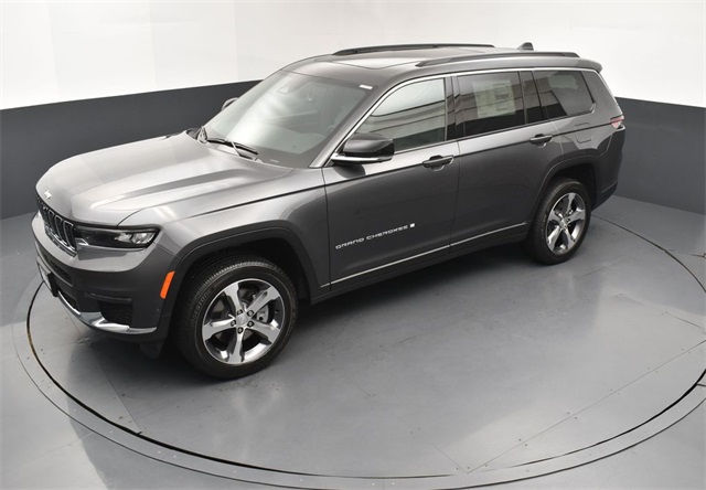 2025 Jeep Grand Cherokee Limited photo 14