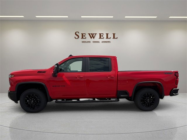 2025 Chevrolet Silverado 2500HD LT photo 2